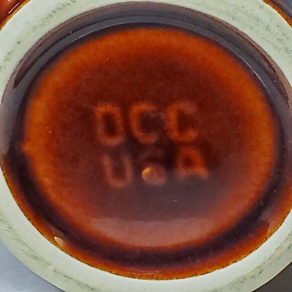 Diversified Ceramics Company DCC Restaurant Ware Brown Coffee Mugs Set of 2 1976 - Picture 2 of 8